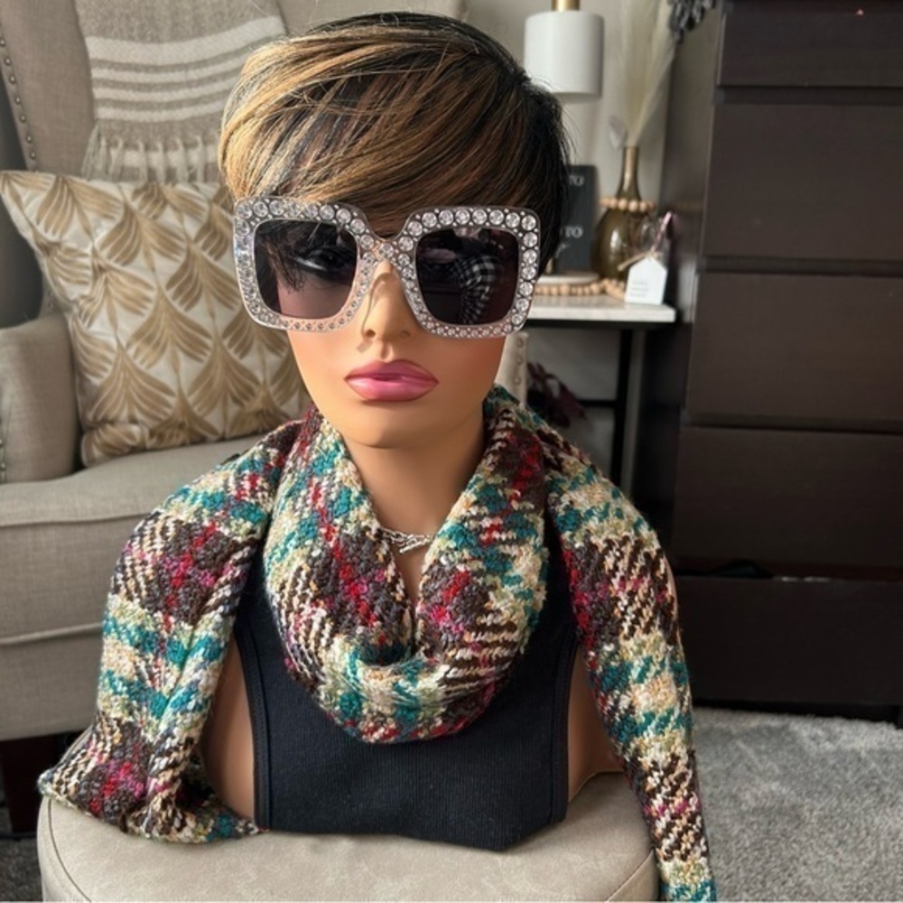 ✨NWT Rhinestone clear oversized statement sunglasses 🕶️ sunshades - Picture 12 of 12